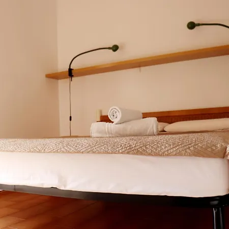 Moon Valley La Pelosa Lägenhetshotell