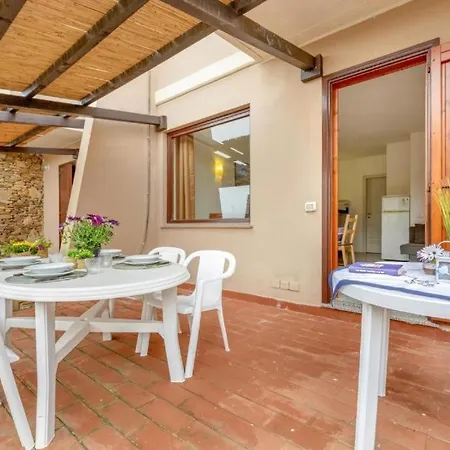 Lägenhetshotell Moon Valley La Pelosa