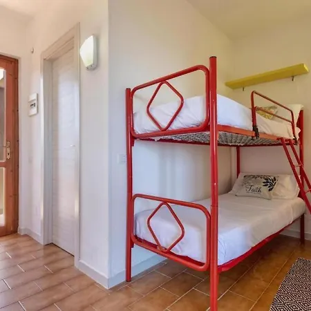 Moon Valley La Pelosa Lägenhetshotell