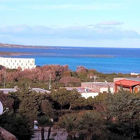 מלון דירות Moon Valley La Pelosa 3*